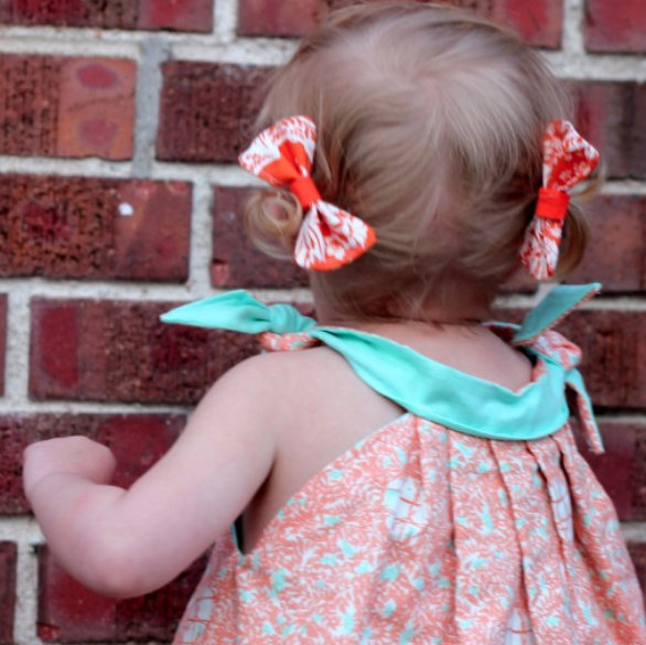 how to make teeny tiny pigtail bows