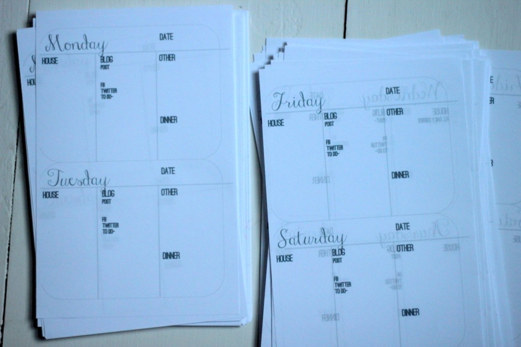 how to make your own blog planner
