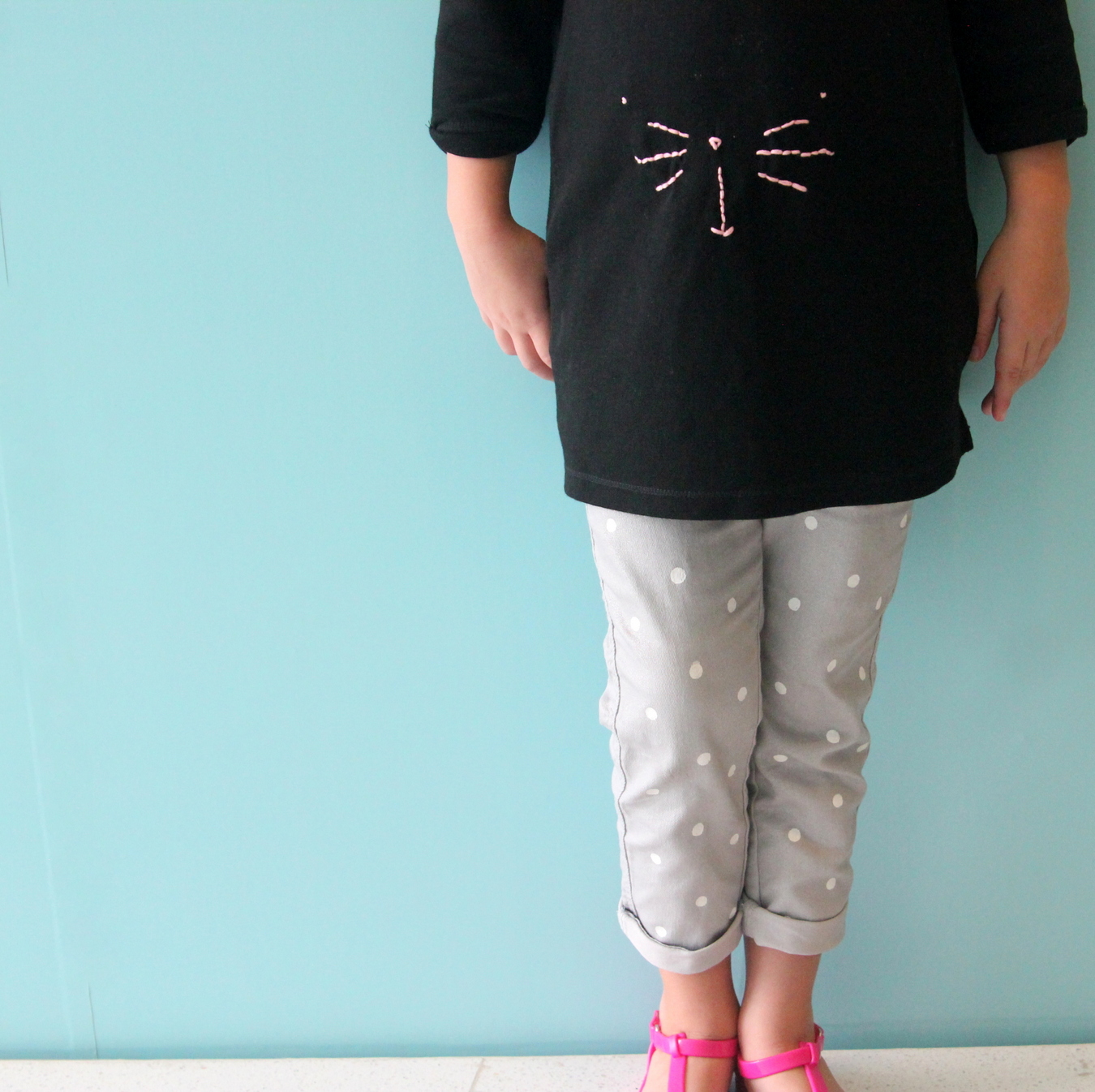 DIY polka dotted skinnies (both super cute and SO easy to make!)
