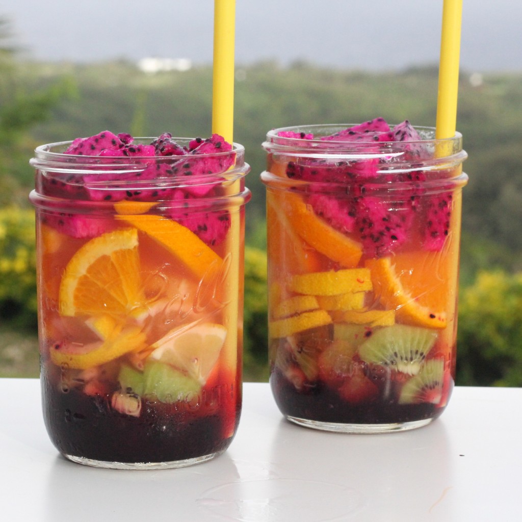 Summer's best sips- rainbow fruit layered lemonade (so fun, and yet SO easy!)