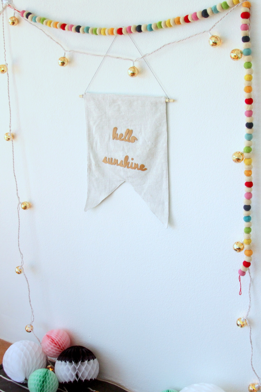 DIY flag banner (easy to customize, even easier to put together!)