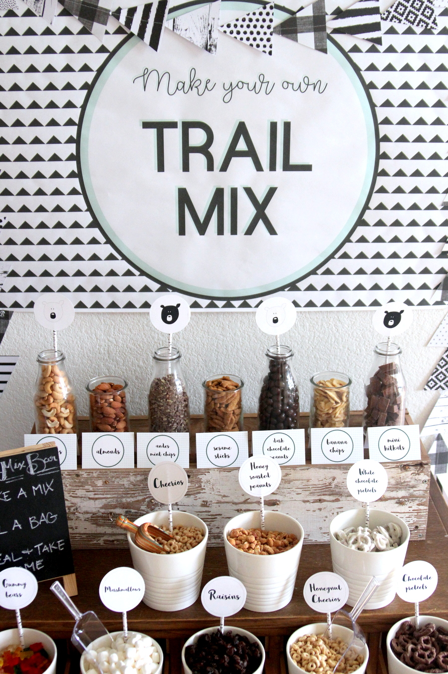 the best trail mix bar (with a list of ingredient ideas!)
