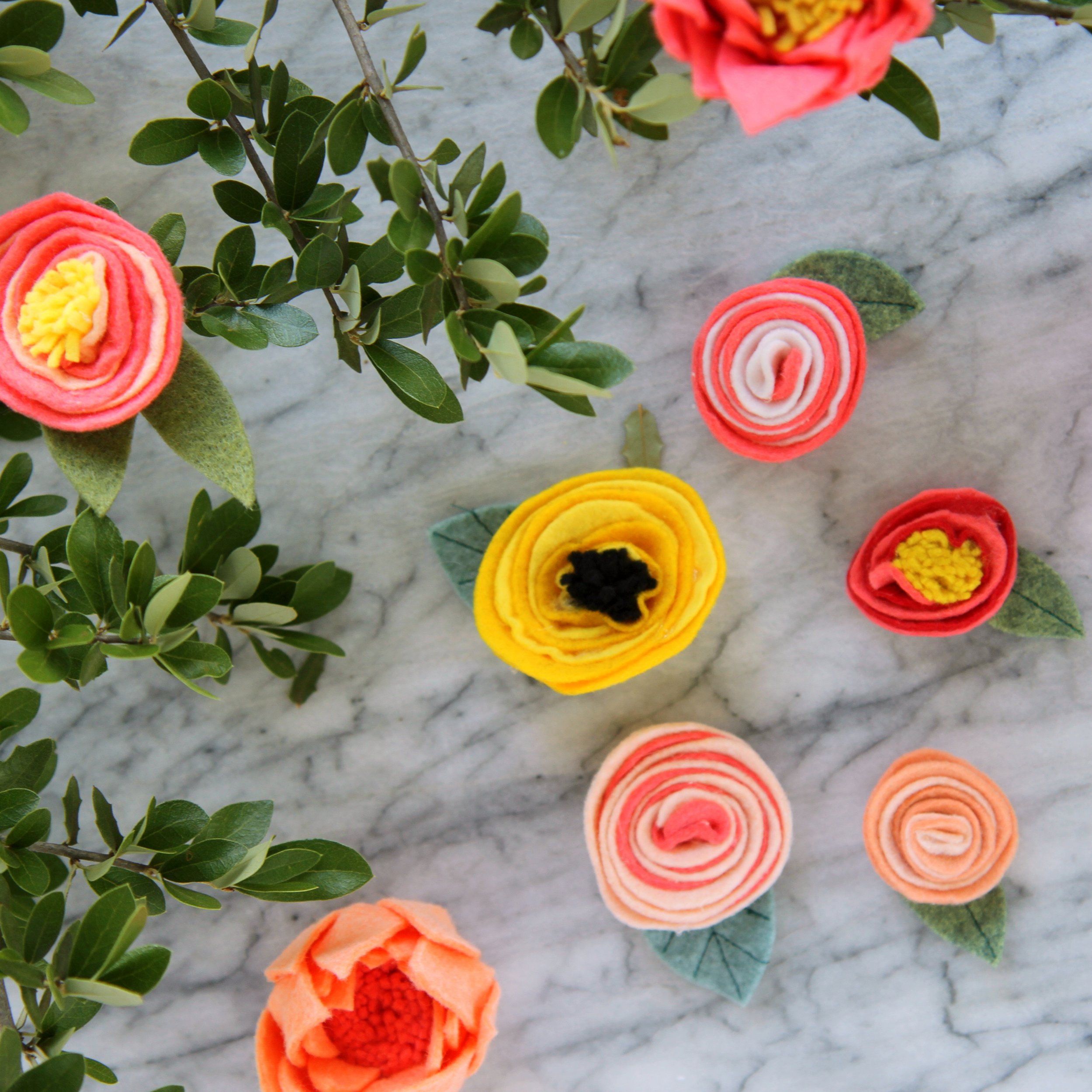 how to make Rifle Paper Co. inspired felt flowers