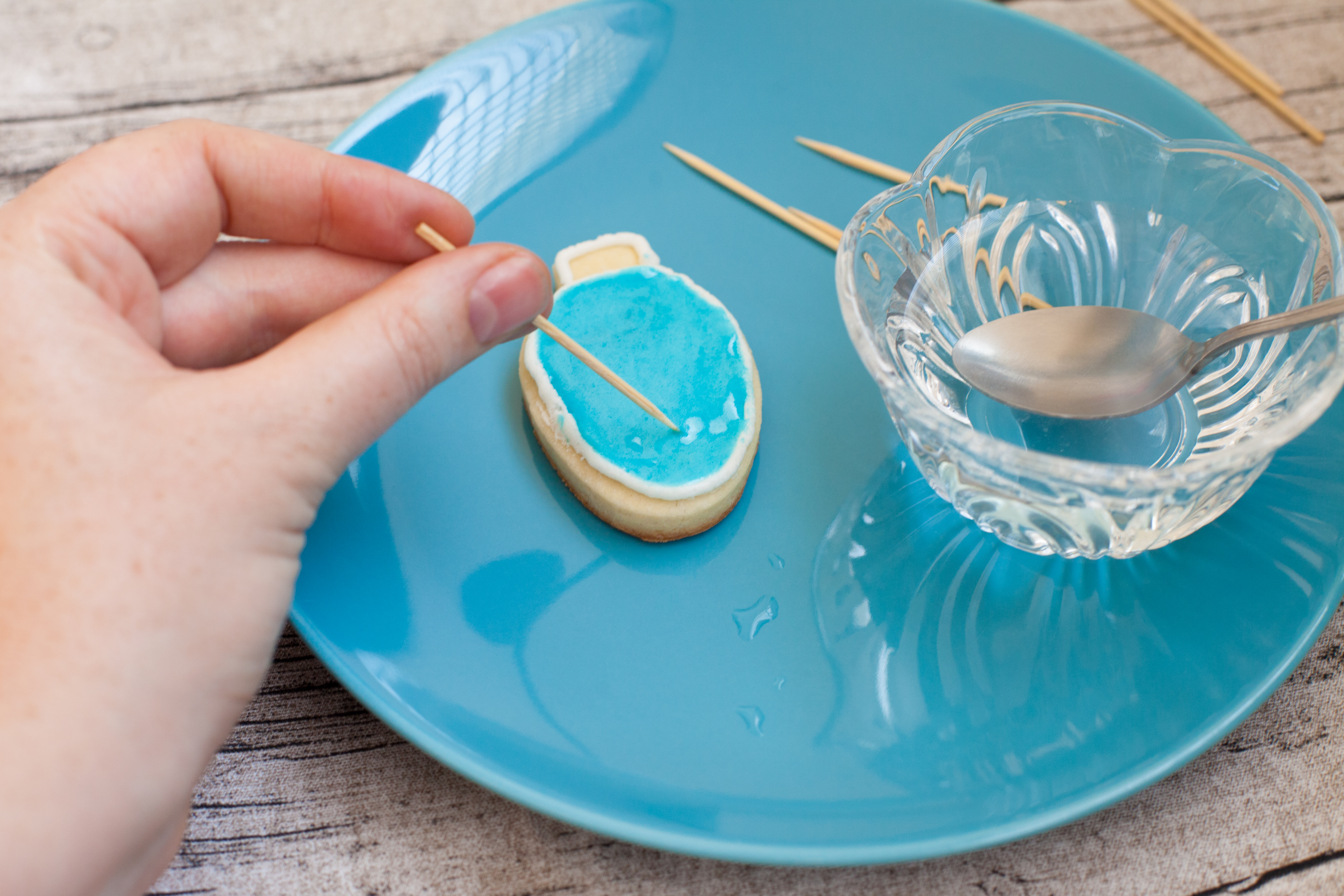 how to make the BEST decorated sugar cookies (tips from a pro!)