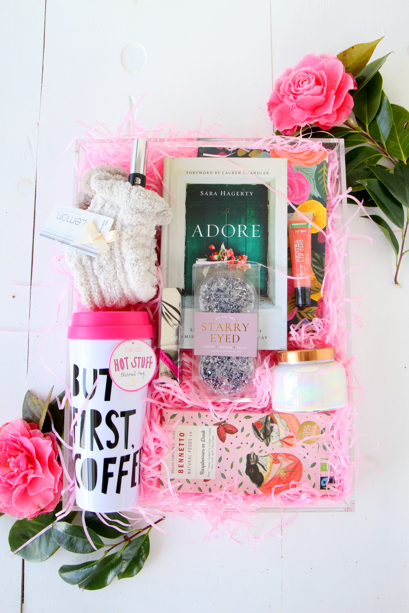 how to put together the BEST favorite things gift basket