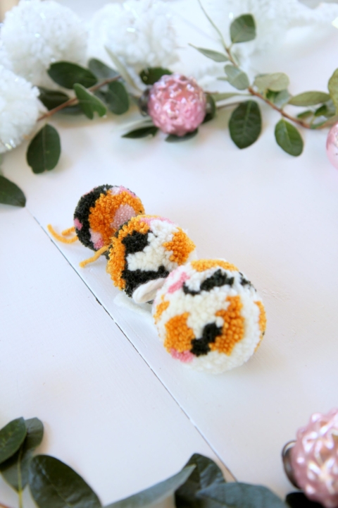 DIY Kit - Sushi Pom Pom